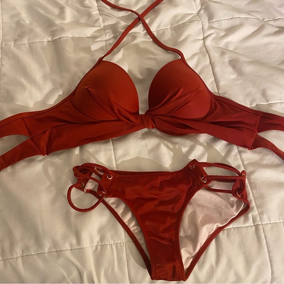 Women’s Shade & Shore Bikini Set Top 34C, Bottom XS - Picture 1 of 4